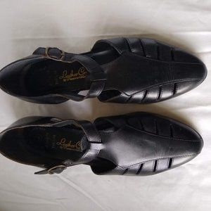 Vintage Black Leather Craft Dress Shoe - size 8